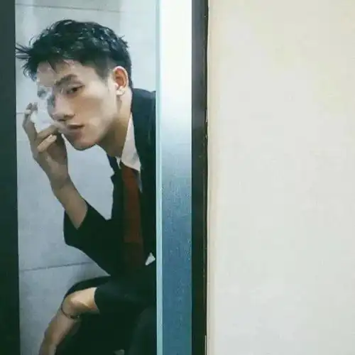 男生头像女票力气很大是什么体验