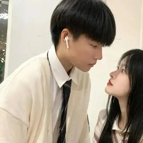 情头夜晚用来忘却,白昼永远新鲜