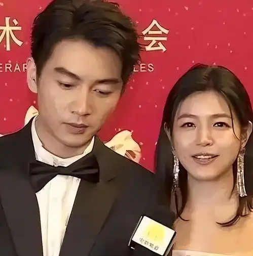 帅一点又带点暧昧的情侣