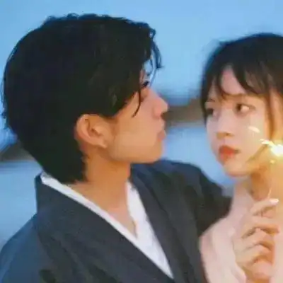 不易撞的情侣头像来挑吖