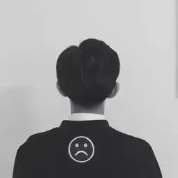 这张图片的情侣照