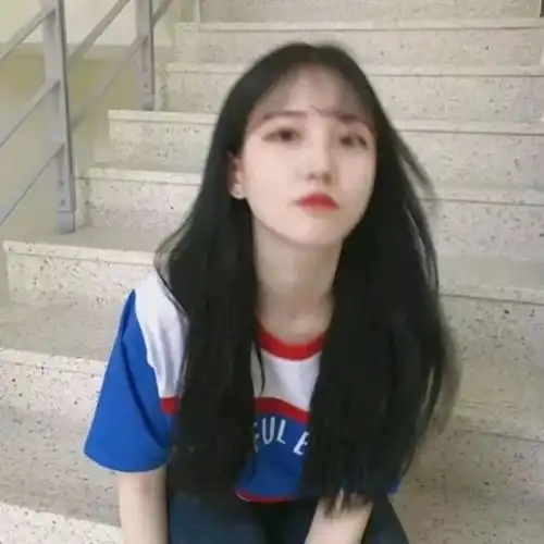 qq情侣头像唯美女头