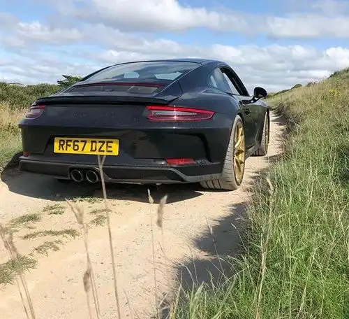 topgear主持人开保时捷911gt3发生车祸,性能蛙果然不好驾驭