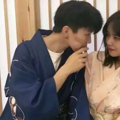 情侣头像御姐和酷哥图片