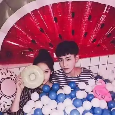 我向往干净的圈子规律的生活简单qq情侣头像我要个性网