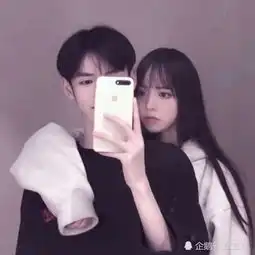 男生沉迷王者时,还能回你这3条消息,恭喜丫头你遇到真爱了