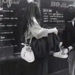 谁有这张图的情头啊