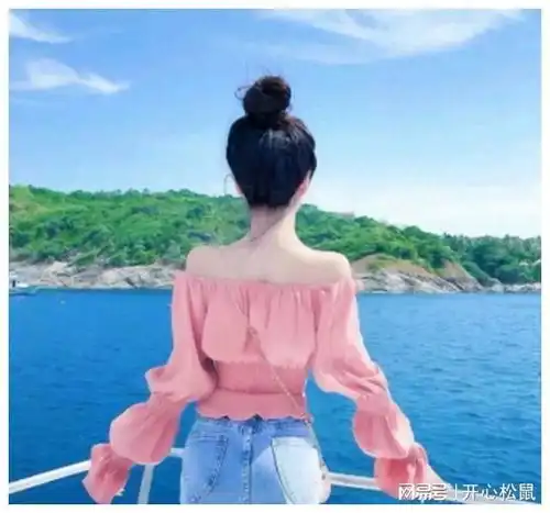 qq头像情侣唯美背影爱意
