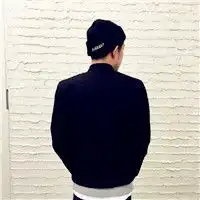 我真的不想再为你转身了,qq男生背影头像孤独