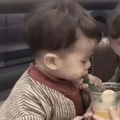 情侣头像可爱小孩一对萌萌哒情侣头像萌系小孩一男一女