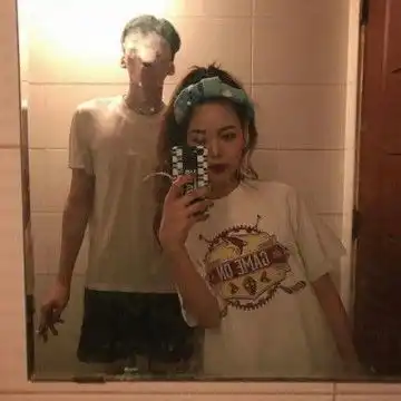 欧美时尚一对qq情侣头像