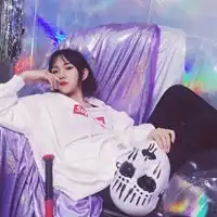 qq头像情侣头像一人一个