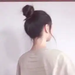 2019最新qq女生背影头像唯美伤感你说要带我回家半路却丢了我