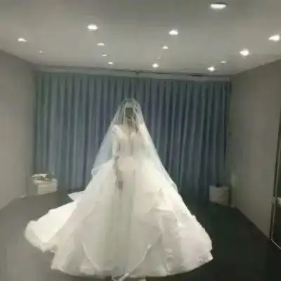 穿婚纱情侣头像一男一女