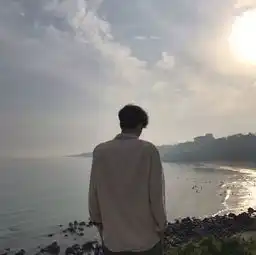 海边头像一人一张