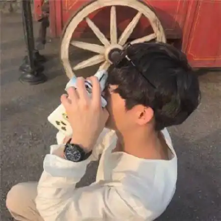 快手伤感动漫头像男