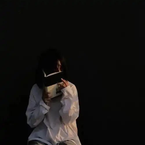 情侣头像人潮拥挤,我只要你