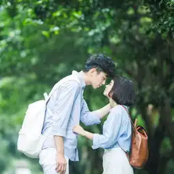 在适当的场合男生这些小动作会让女生深深地爱上你