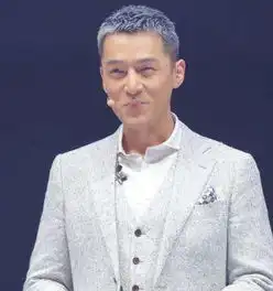 胡歌拒绝加入赵丽颖伴郎团,给出的理由逗笑众人,网友这很胡歌