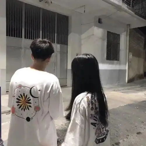 情侣头像浪漫超甜情头最新撩人情话短句