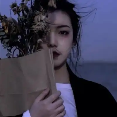 高级感小众ins头像女