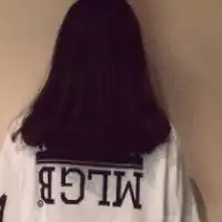 qq情侣头像两张分开女生