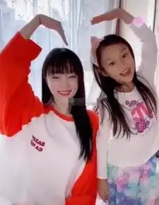 李小璐小号疑曝光偷偷记录甜馨的美好生活