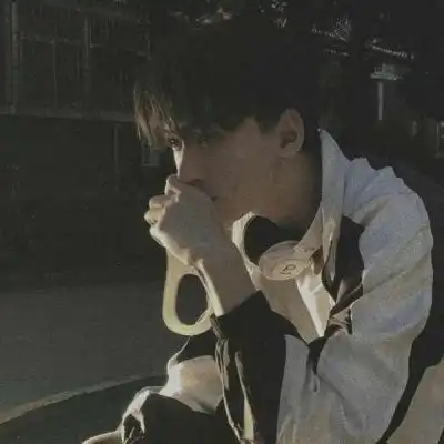 茶月苏真人美少年头像,帅哥