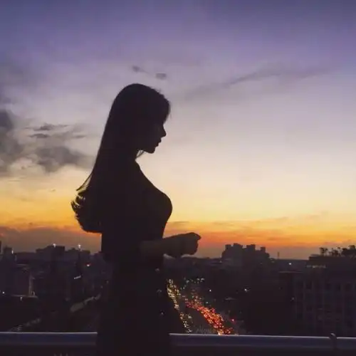 中年女人二婚后的悔悟这个年纪,男人娶你只有两个目的
