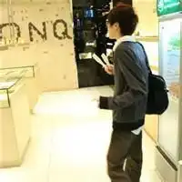 背包背影微信图片微信头像图片大全