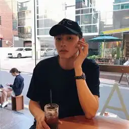 快手男生头像480x480尺寸帅气超拽快手头像男生霸气社会人