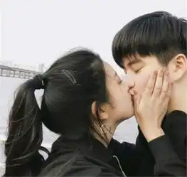 学校中,最受女生欢迎的4类男生,身边从来不缺女朋友