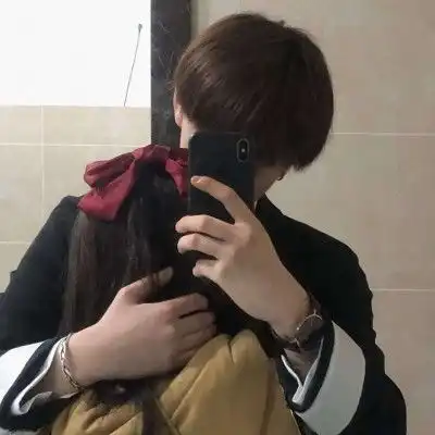ins原宿风情侣头像其实我真的很不错,你要不要试着喜欢我一下
