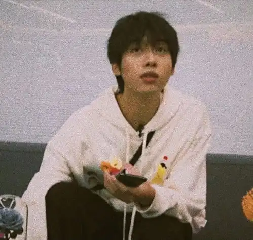 视频boy的帅图