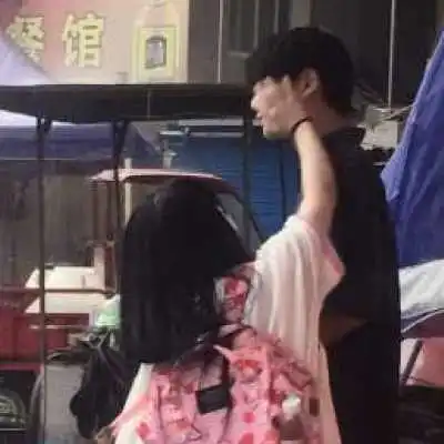2021最新可人爱人网红头像