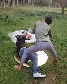 他曾经是个舞者,后来他老婆来了