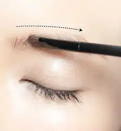 娇艳红唇性感烟熏眼妆的技巧技巧