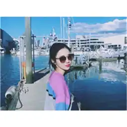 个性上下白边情侣头像一男一女时尚帅气白边情侣头像一对
