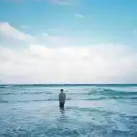 谁能帮我切一张图,用做qq背景,八份的那种
