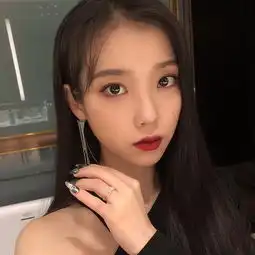 想当美甲博主的爱豆,我觉得可以