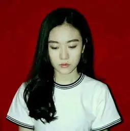 求不带字的情侣头像像这种的最好配上网名