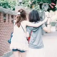 qq情侣头像唯美姐妹