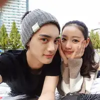 慎嘉映情侣头像那夕阳下的男孩是我家相伴岁月的情侣qq头像