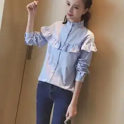 在秋季,一件简约显气质的衬衫帮你轻松俘获男神心