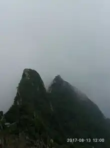 洛阳栾川鸡冠洞老君山龙门石窟白马寺三日游