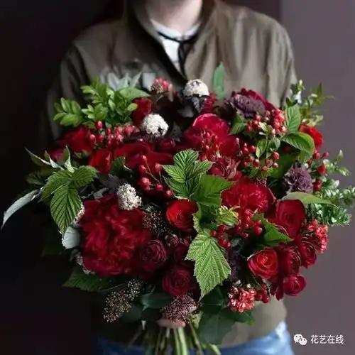 6个国家的情人节流行花礼,送给备战情人节的花艺师们