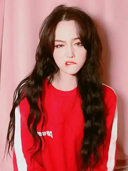 开怀一笑我不好意思地答是的,我祖父是杀猪的哥们