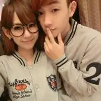 qq恋人头像一对两张恩爱的月光恋人