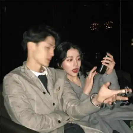 扣扣头像情侣,如果感觉可以还想什么