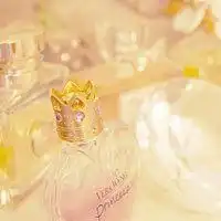 微信酷头像男女带瓶香水图像微信头像图片大全